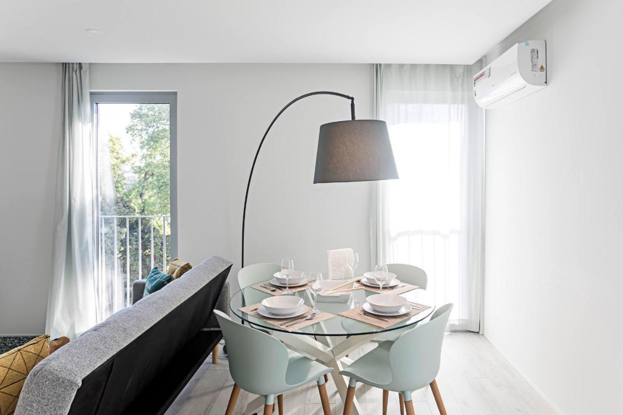 Stylish Flat W/ Gym & Parking By Lovelystay Porto Eksteriør bilde