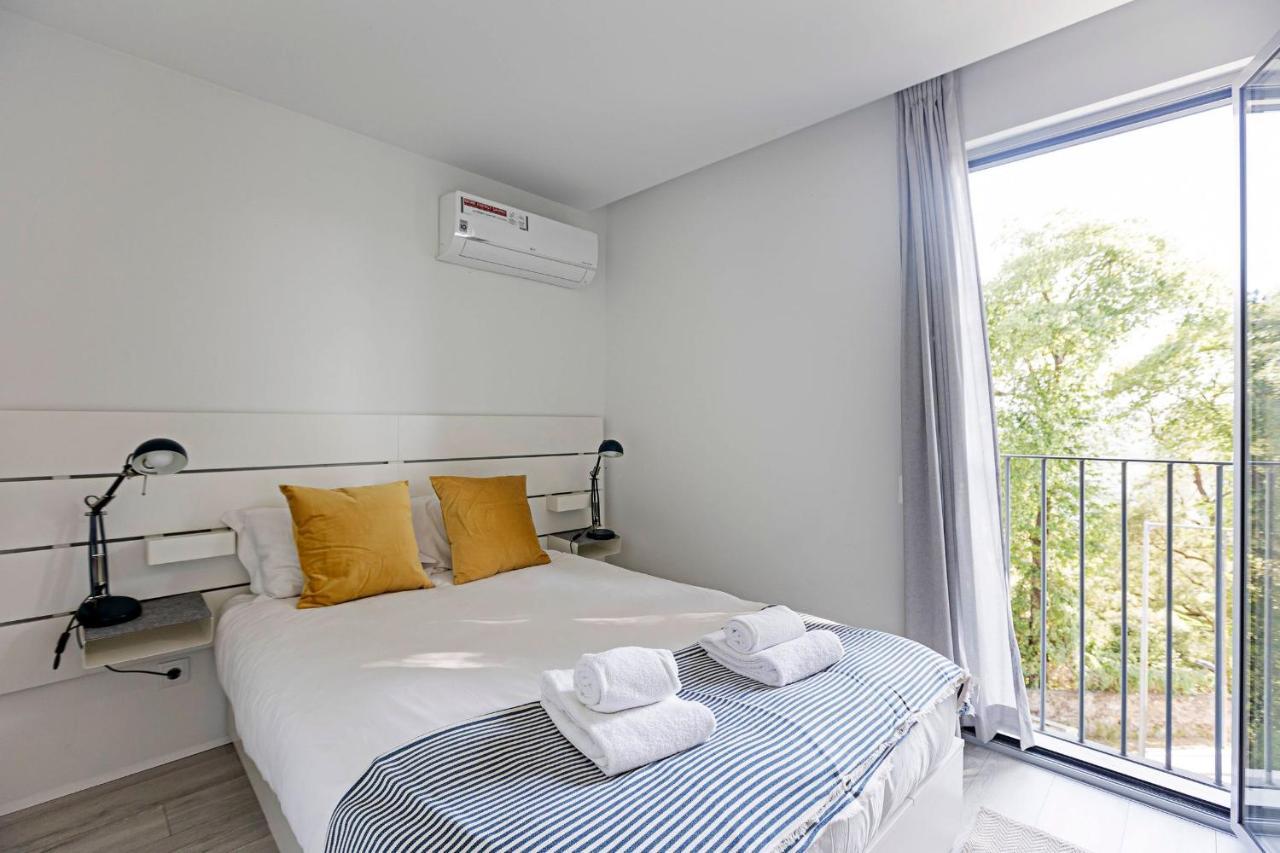Stylish Flat W/ Gym & Parking By Lovelystay Porto Eksteriør bilde